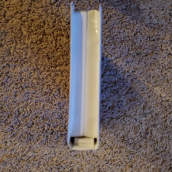 🛍The Hunchback of Notre Dame VHS Walt Disney Masterpiece Collection - Picture 6 of 9